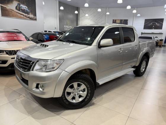 TOYOTA HILUX 2.7 SR 4X2 CD 16V GASOLINA 4P MANUAL